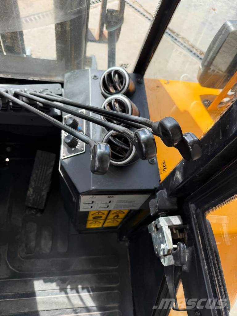 JCB 930-4, Air condition ラフターテレントラック
