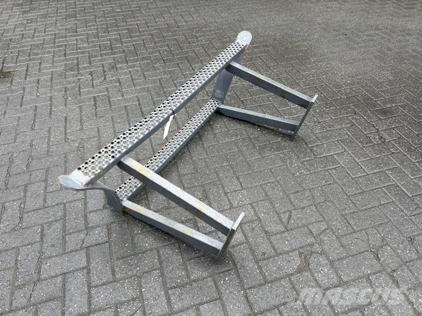 Terex TW150-6047945-Stair panel/Trittstufen/Traptreden Chassis og suspension