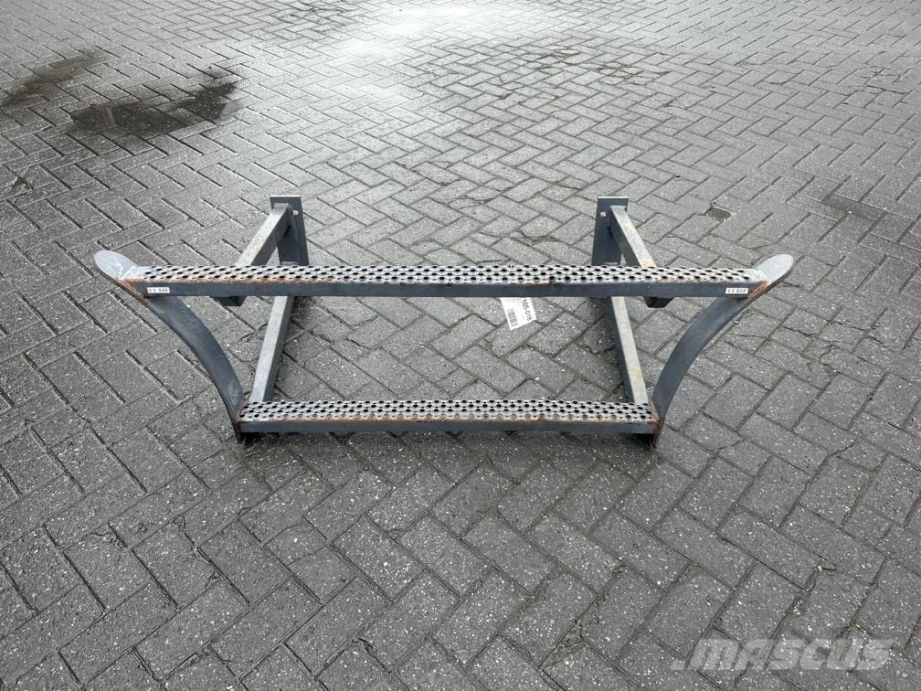 Terex TW150-6047945-Stair panel/Trittstufen/Traptreden Chassis og suspension