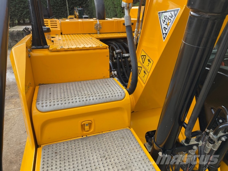 JCB 140 X Crawler excavators