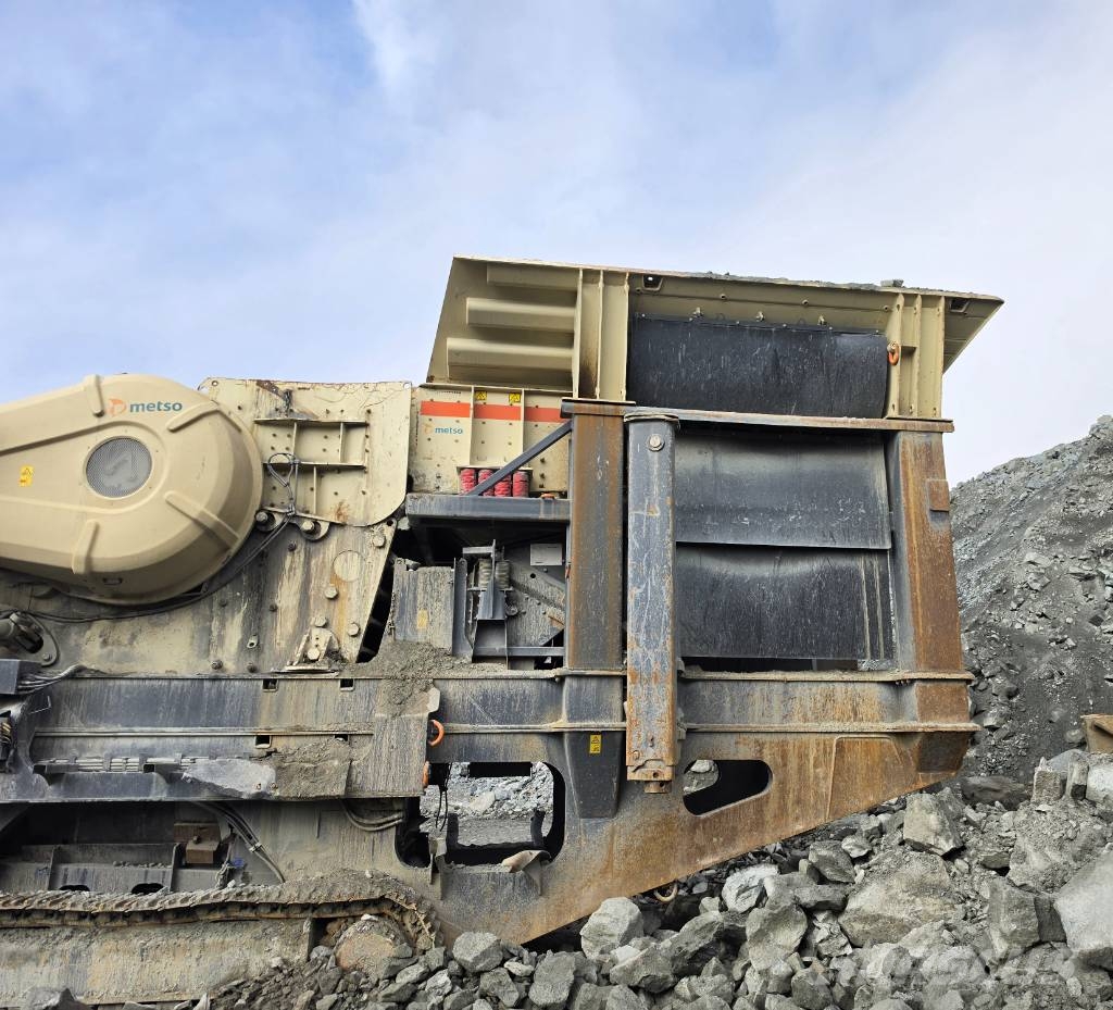 Metso LT 130 E Mobilni drobilniki