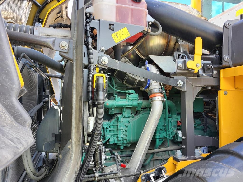 Volvo L110H2 لوادر بعجل