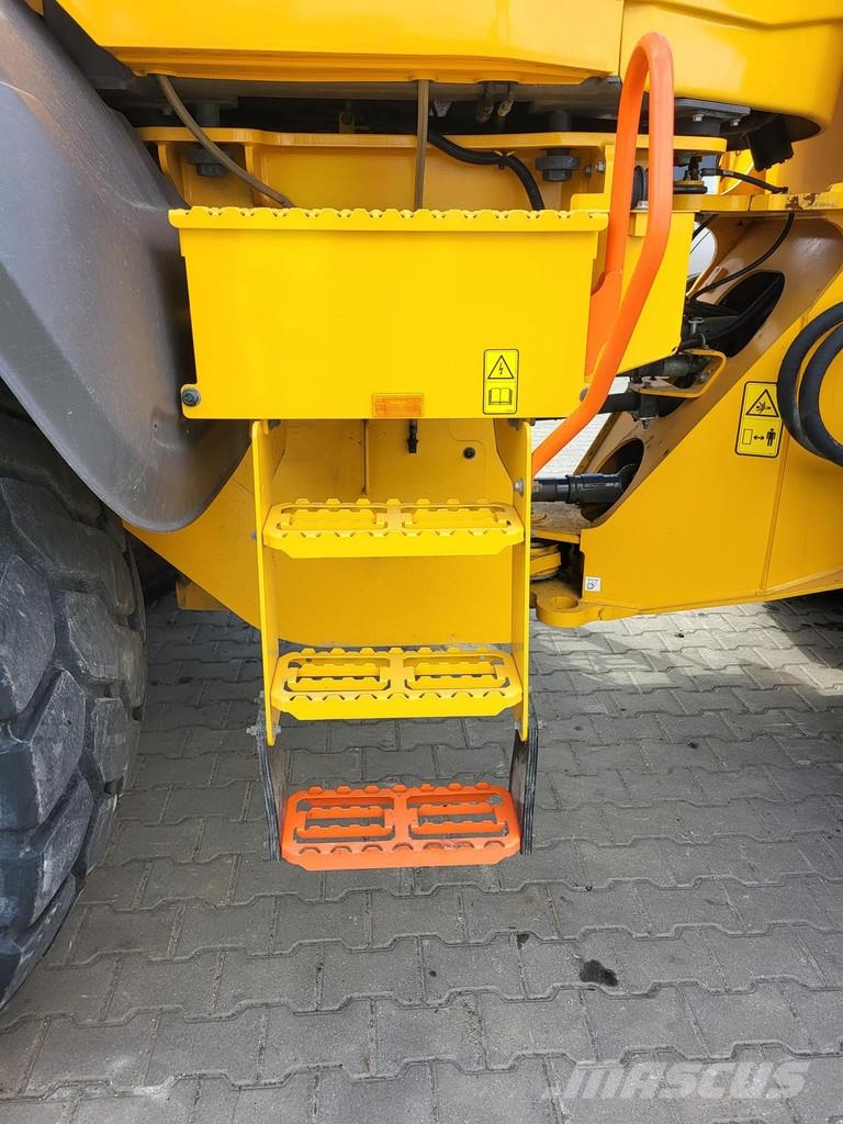 Volvo L110H2 لوادر بعجل