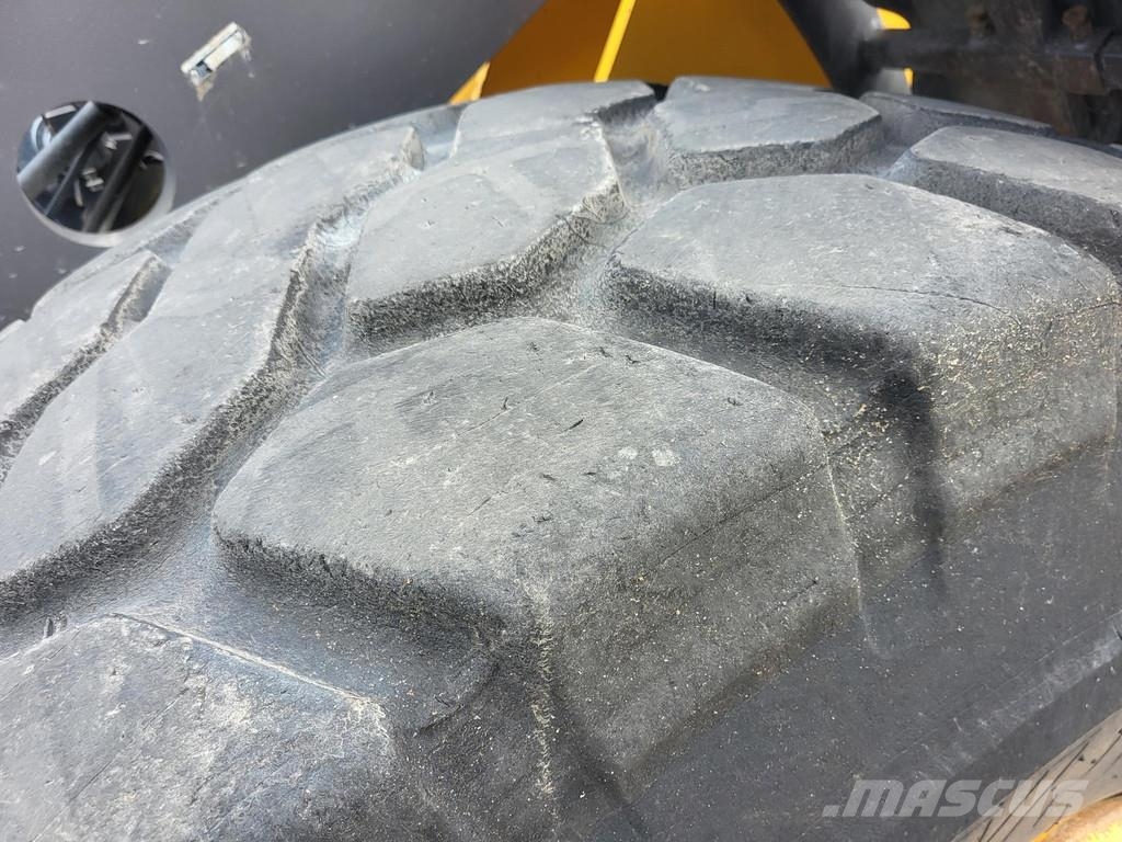 Volvo L110H2 لوادر بعجل
