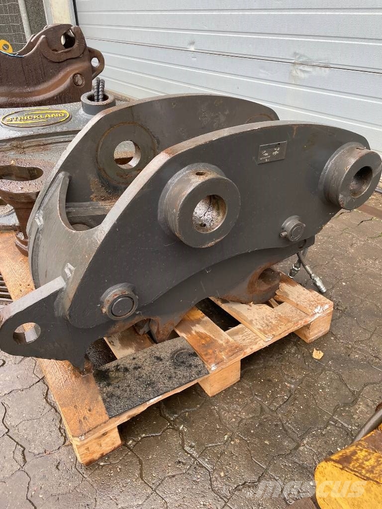 Miller EC210 hurtigskift / Schnellwechsler / Quick hitch Hurtigkoblere