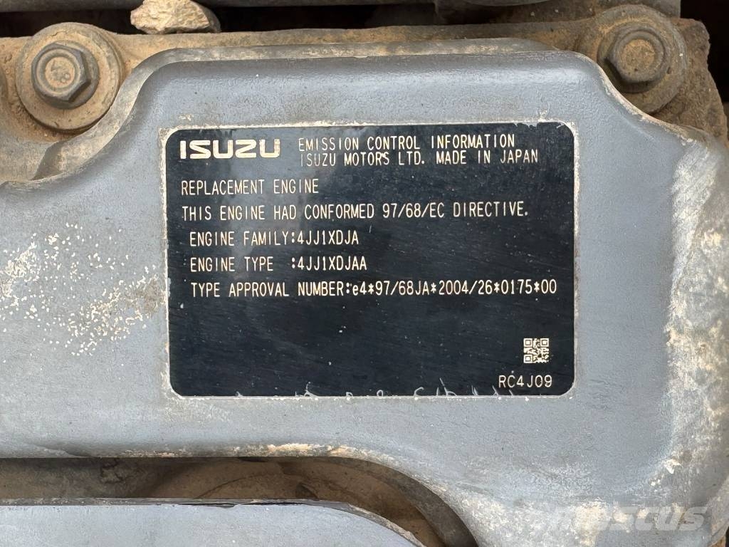 Hitachi Zaxis 135 US-3 履带挖掘机