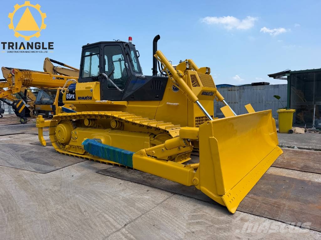 Komatsu D 65 PX Buldožerji goseničarji