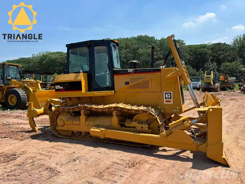 CAT D 6 G Kāpurķēžu buldozeri