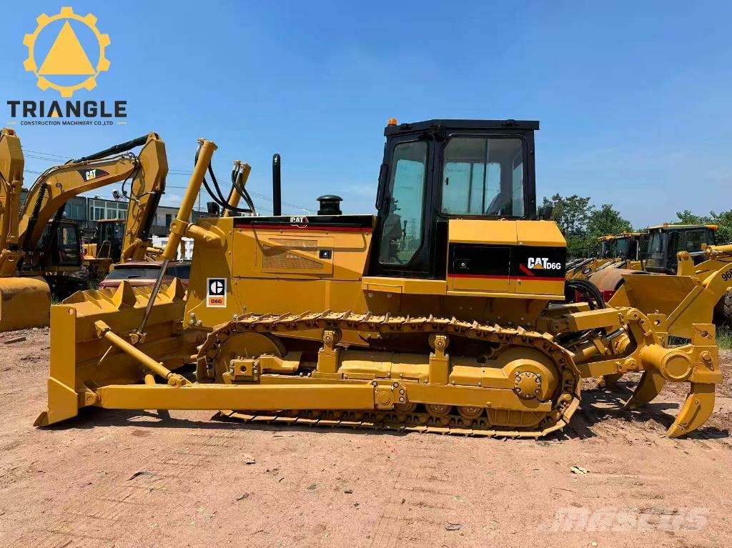 CAT D 6 G Kāpurķēžu buldozeri