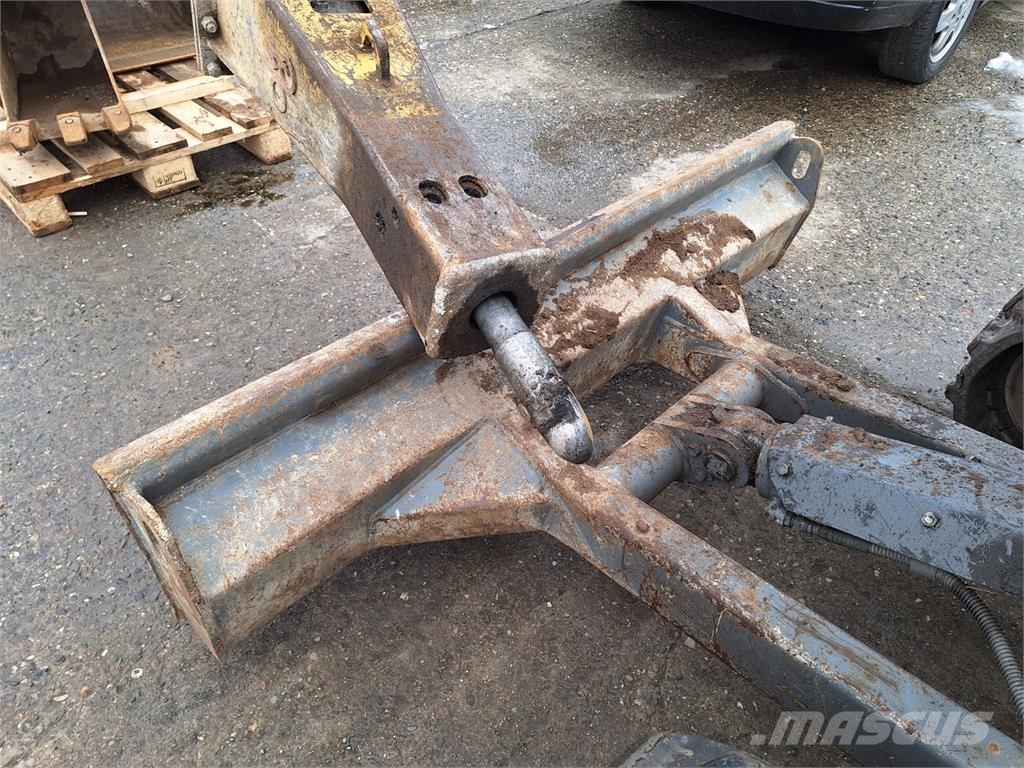 Takeuchi TB 235-2 معدات البناء - غير ذلك