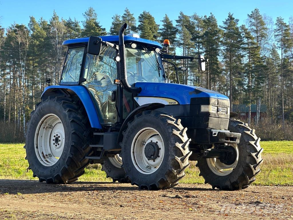 New Holland TM120 Classic Traktoren