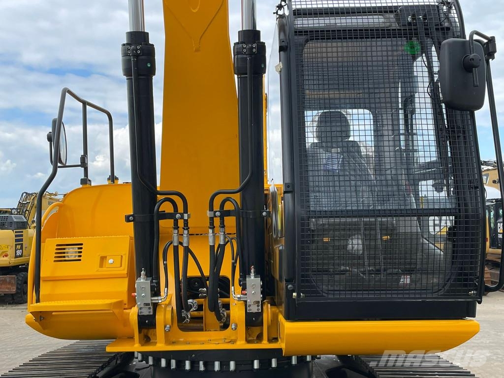 JCB 245 HD LR حفارات زحافة