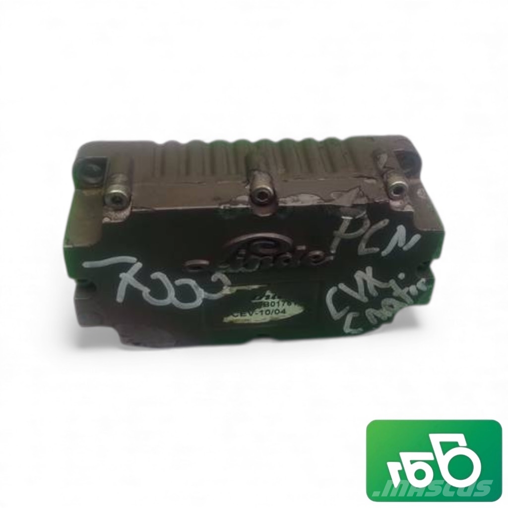 CLAAS HCU controller 0011362210 0011506260 Axion 820 Sähkö ja elektroniikka