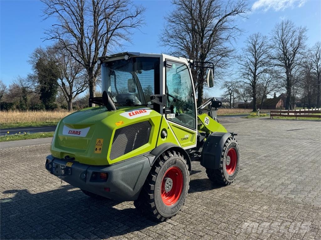CLAAS Torion 530 لوادر بعجل