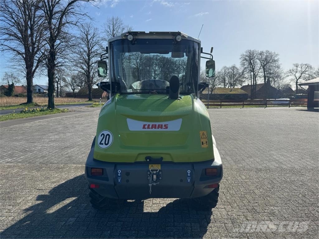 CLAAS Torion 530 لوادر بعجل