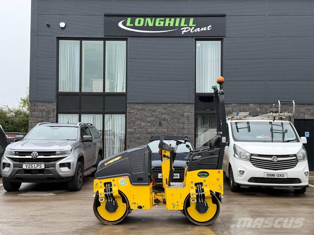 Bomag BW 80 AD-5 مداحل ثنائية الاسطوانة