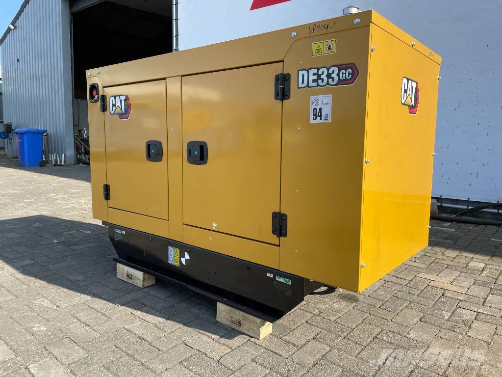 CAT DE33GC - 33 kVA Stand-by Generator Set - DPX-18204 Diesel Generatoren