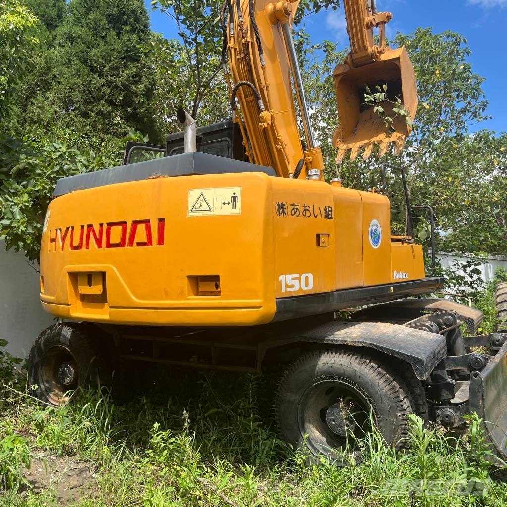 Hyundai 150 LC-9S حفارات بعجل
