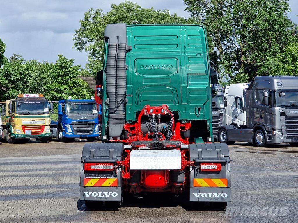 Volvo FH 13.460 Globetrotter 4x2 - ADR - Chassis cover - Trekkvogner
