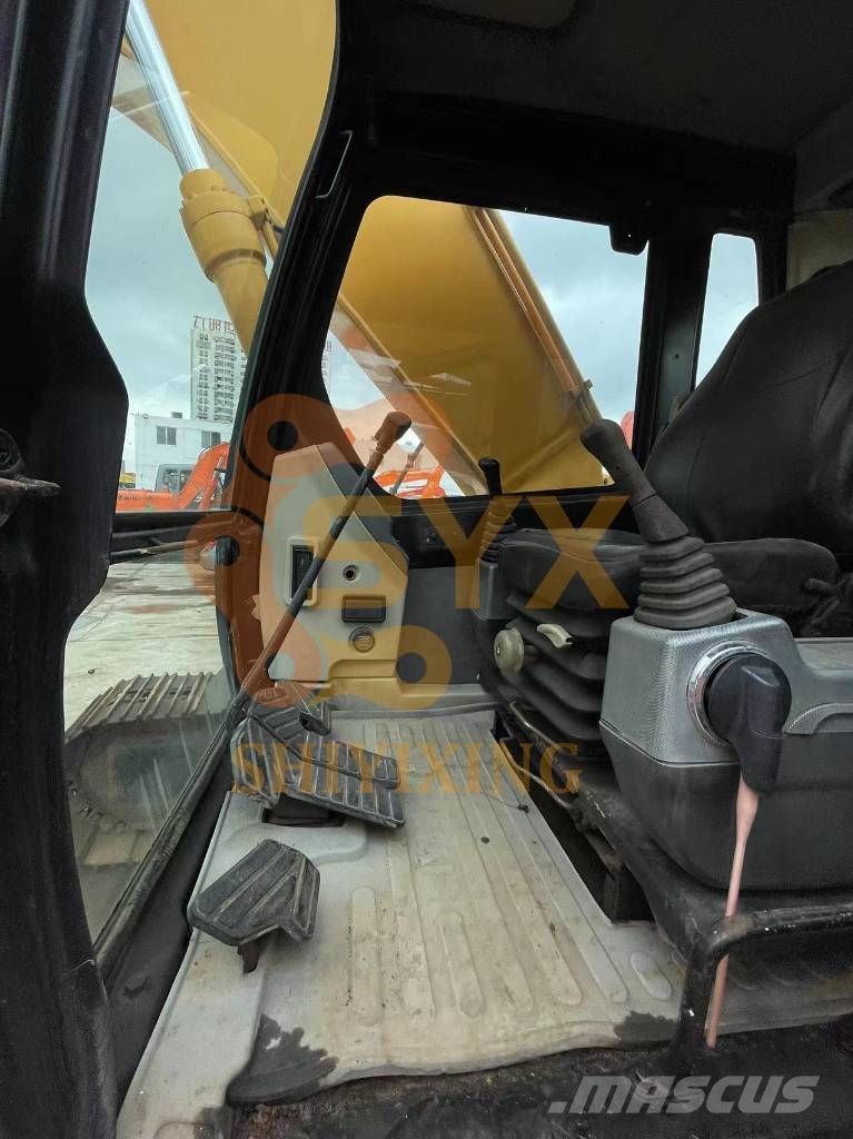 Hyundai Robex 220-7 Crawler excavators