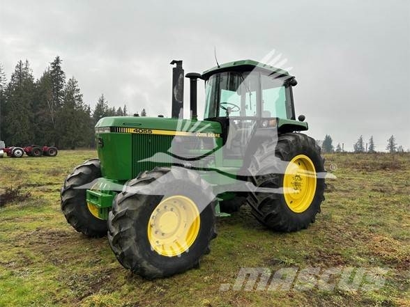 John Deere 4055 Traktorji