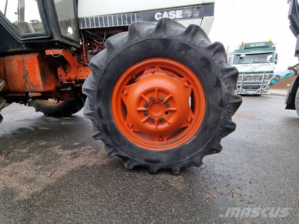 Case IH 1490 / FUK863 Traktorji