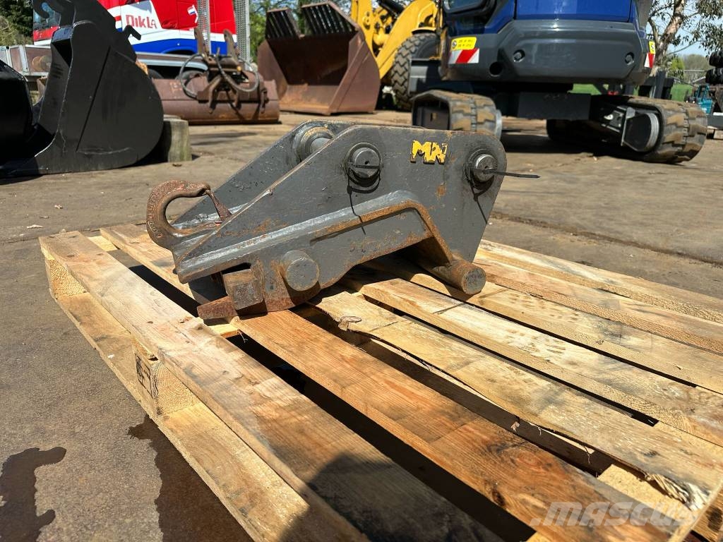 Matt Nielen CW10 hydraulic quick hitch Conectores rápidos