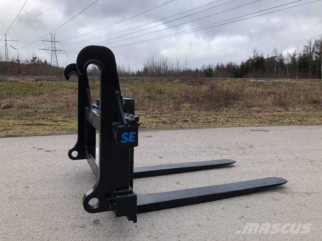 SE Equipment  Mekaniskt Pallgaffelställ 5000kg Garfos