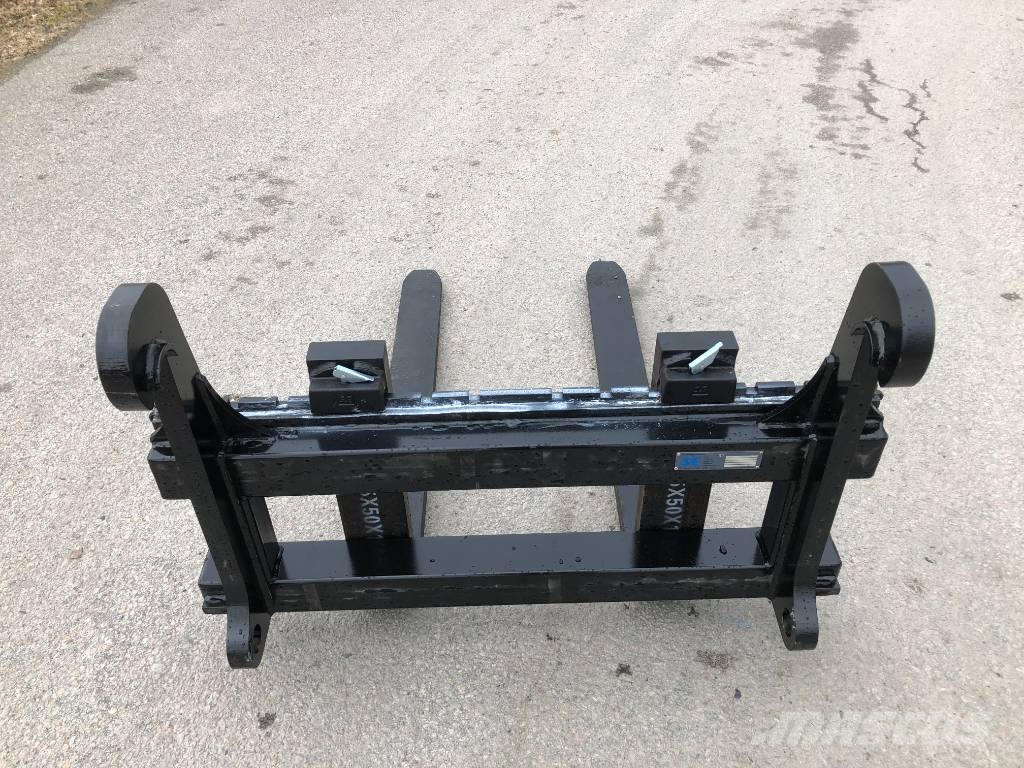 SE Equipment  Mekaniskt Pallgaffelställ 5000kg Garfos