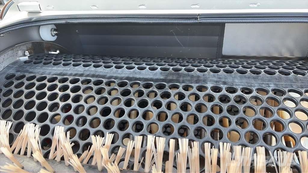 Ero 8200 Biçerdöverler