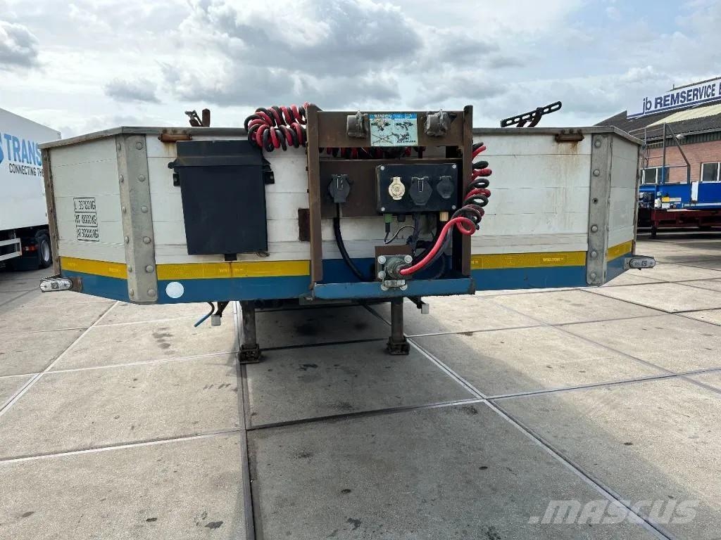 Wielton 4 AXLE WITH RAMPS Low loader yari çekiciler