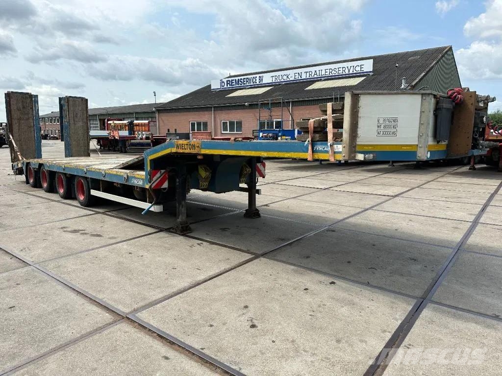 Wielton 4 AXLE WITH RAMPS Low loader yari çekiciler