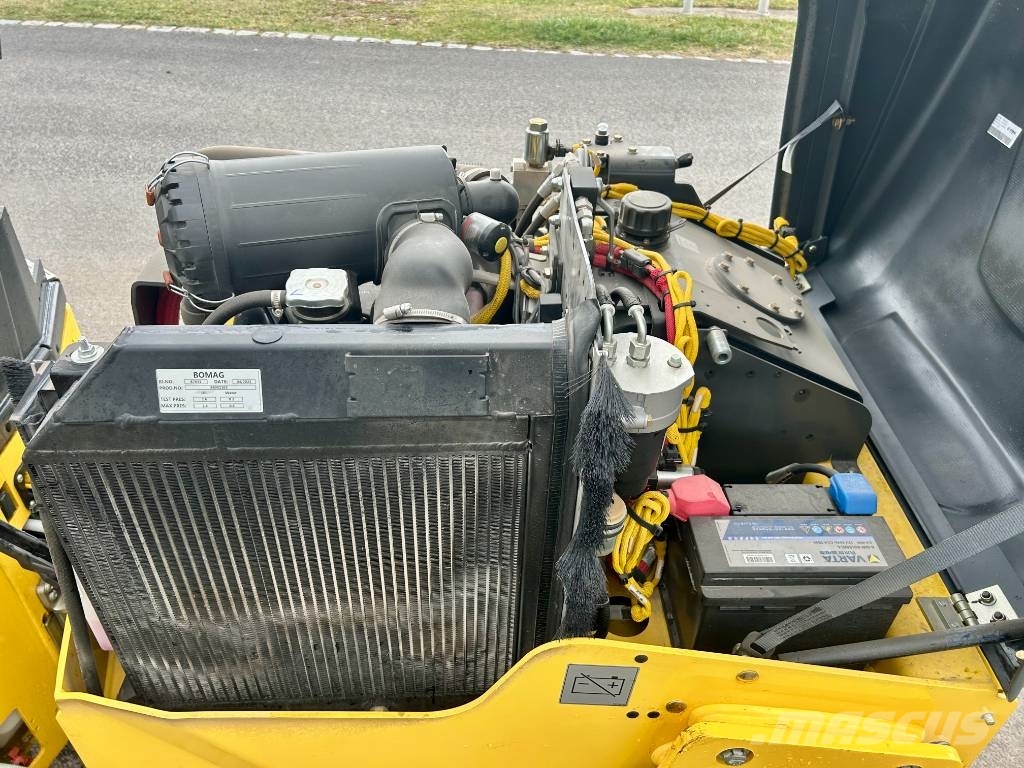 Bomag BW 100 AC-5 Tandemové válce