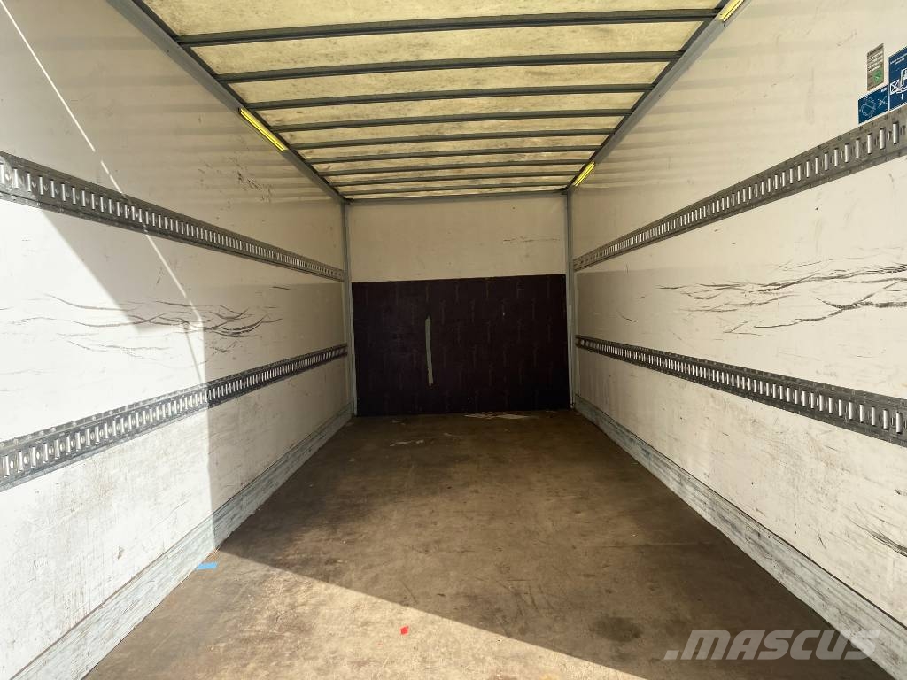 Iveco Eurocargo Tovornjaki zabojniki
