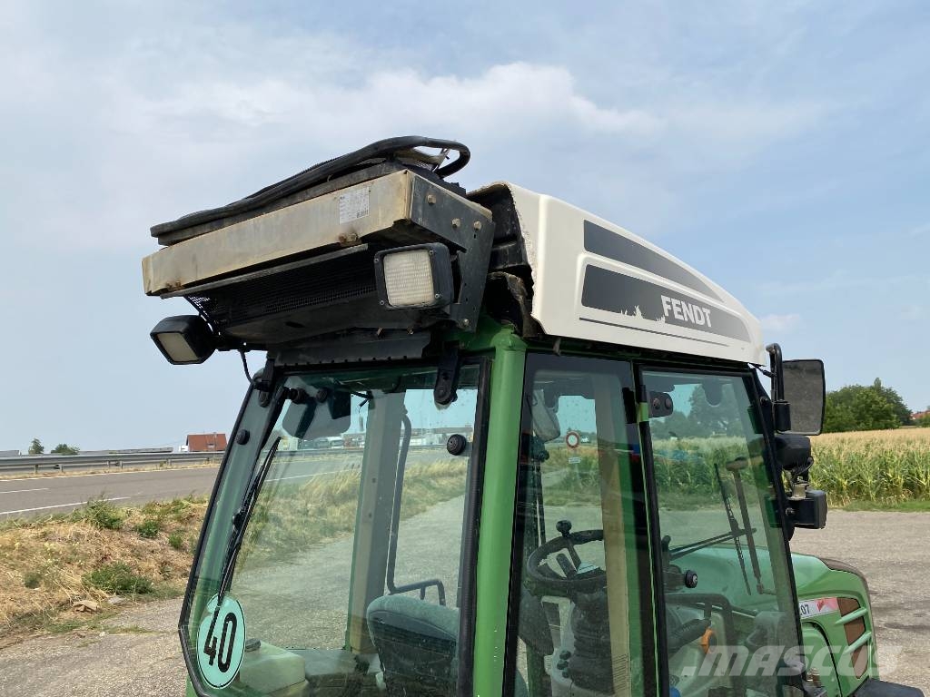 Fendt 207-V / Vario TMS Carte Grise Française endommagé Tractors