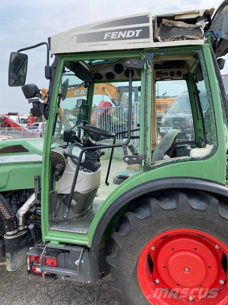 Fendt 207-V / Vario TMS Carte Grise Française endommagé Tractors