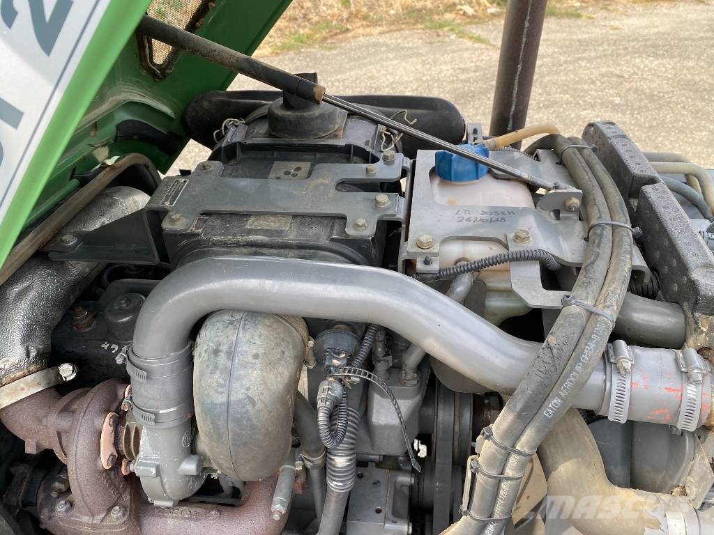 Fendt 207-V / Vario TMS Carte Grise Française endommagé Tractors