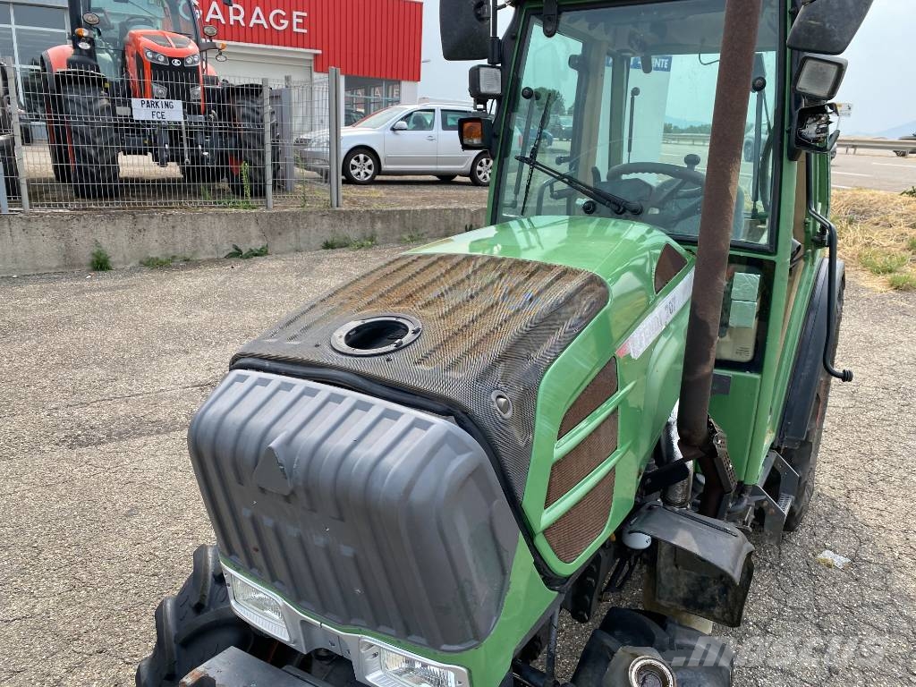 Fendt 207-V / Vario TMS Carte Grise Française endommagé Tractors
