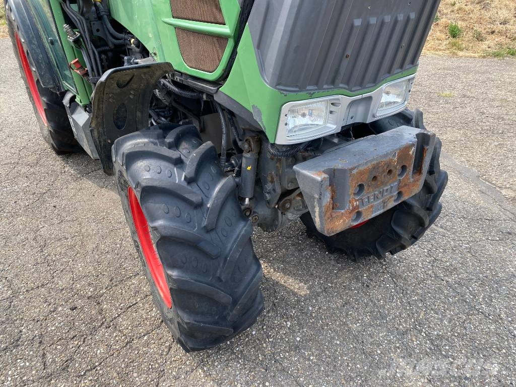Fendt 207-V / Vario TMS Carte Grise Française endommagé Tractors