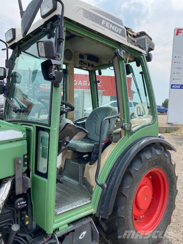 Fendt 207-V / Vario TMS Carte Grise Française endommagé Tractors