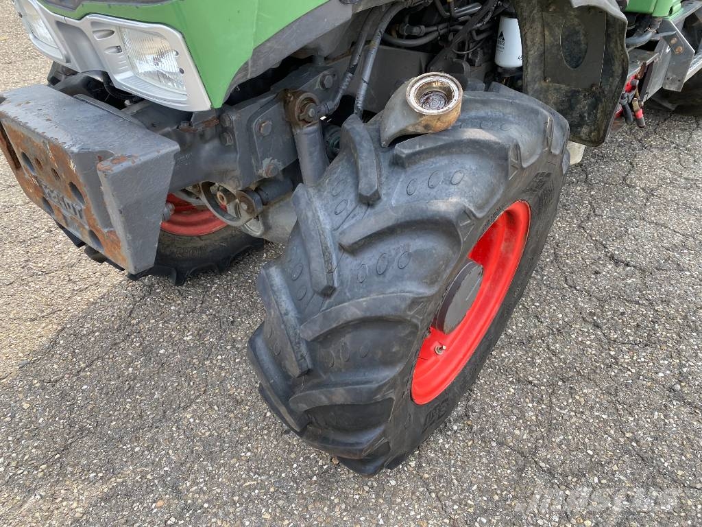 Fendt 207-V / Vario TMS Carte Grise Française endommagé Tractors