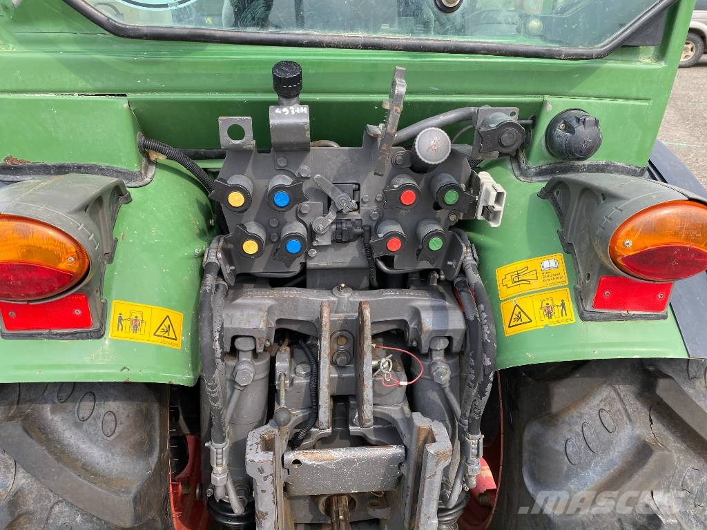Fendt 207-V / Vario TMS Carte Grise Française endommagé Tractors