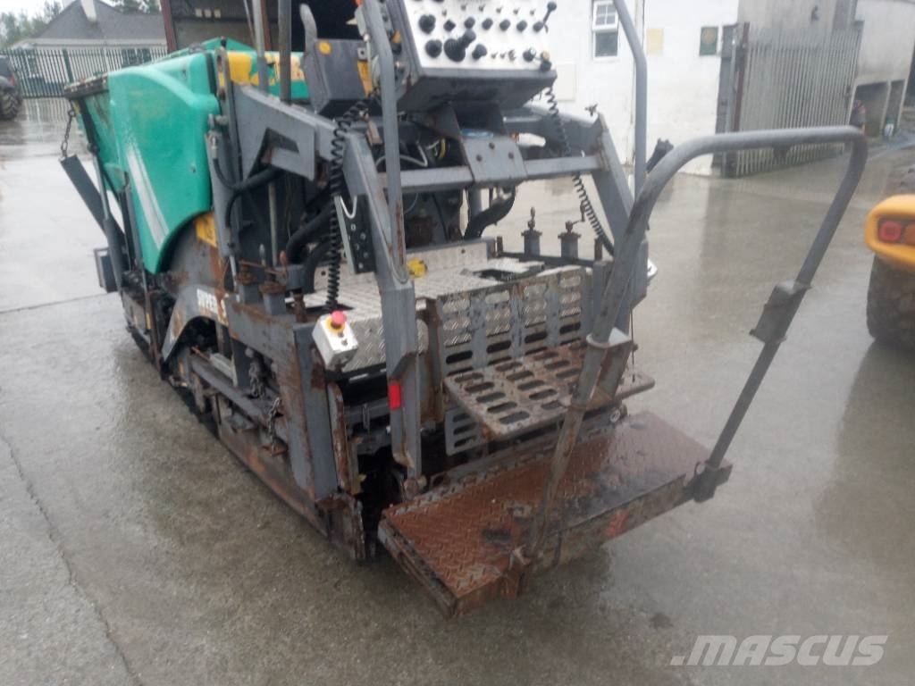 Vögele S800 Asfaltsläggningsmaskiner