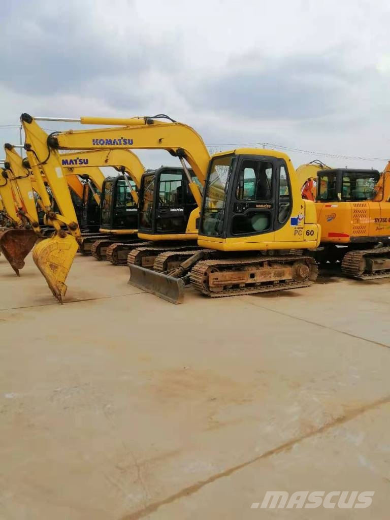 Komatsu PC 60 Mini bagri <7t