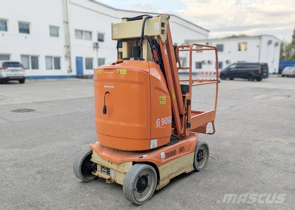 JLG Toucan T8E رافعات سلة تلسكوبية