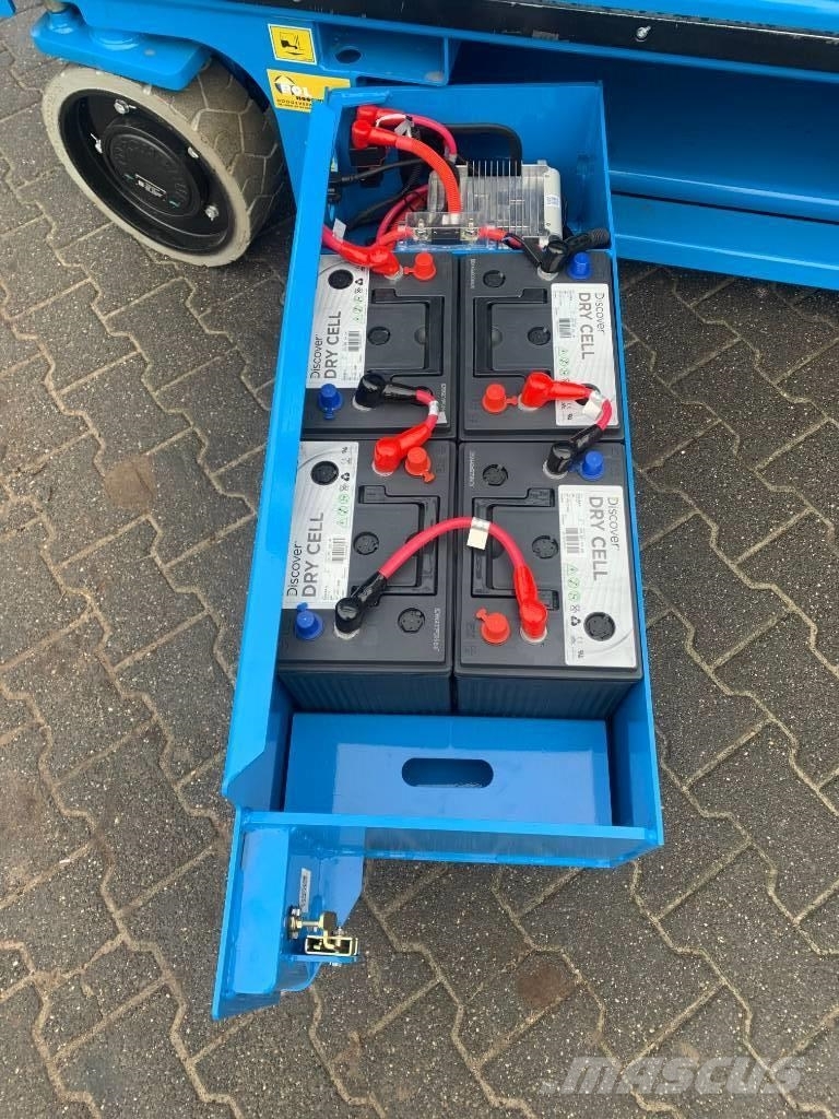 Sinoboom GN2146E E-DRIVE رافعات مقصية الشكل