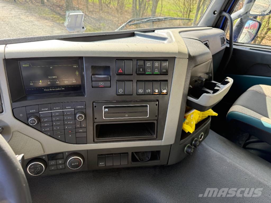 Volvo FM500 8x4 HMF 2620K5 Kran Lastbiler med tip
