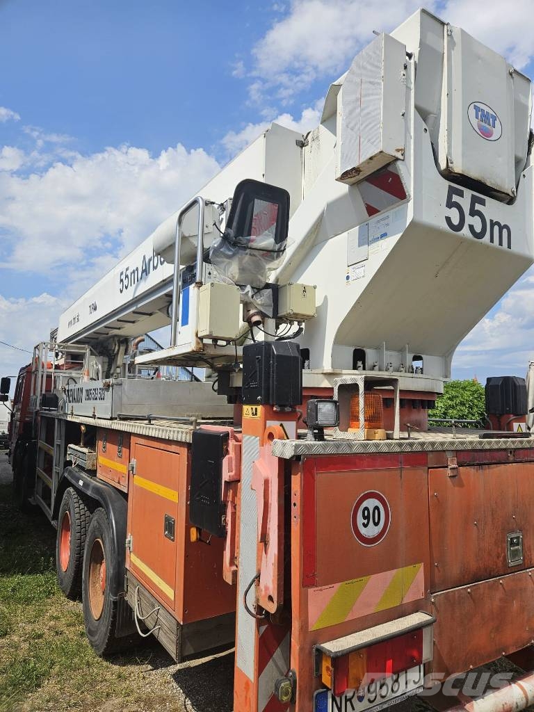Bronto Skylift 55 HDT المنصات الهوائية المثبتة على شاحنة