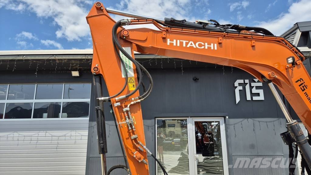Hitachi ZX85USB-6 - 2022 YEAR - 1780 HOURS - 3x BUCKETS حفارات وسط 7 طن - 12 طن