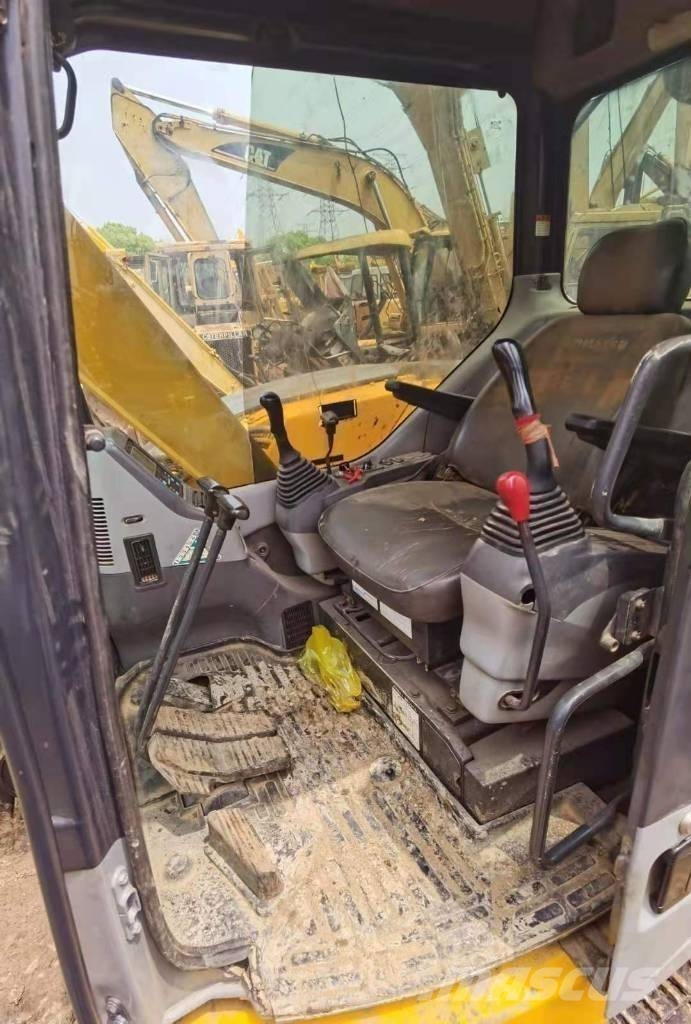 Komatsu PC 78 US-6NO 中型挖掘机